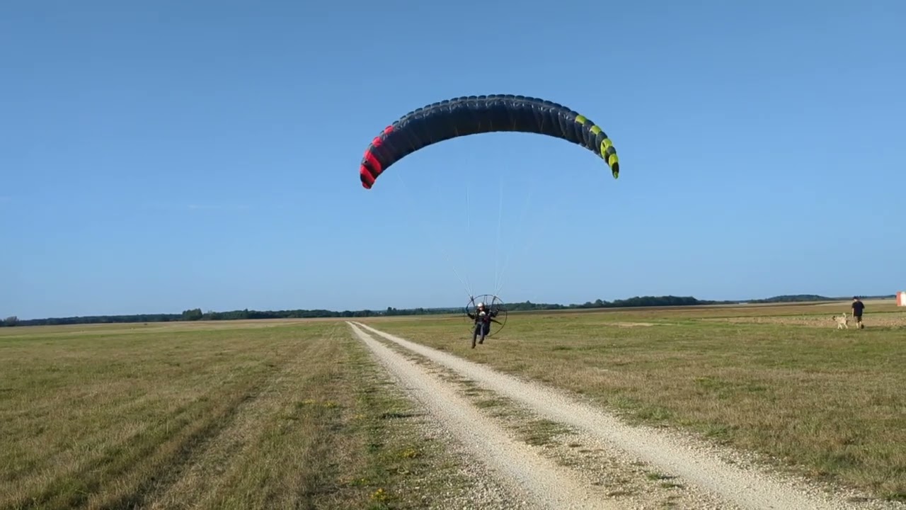 MULM 2023 Paramoteur Électrique FLYING OHM / ITV BAJA