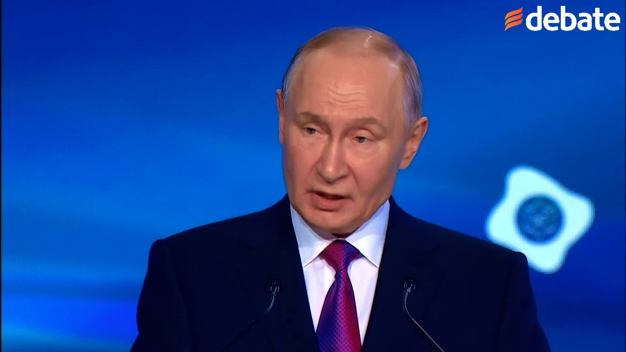 🇷🇺 PUTIN REVELA el PLAN de RUSIA para Dominar el SIGLO XXI: Bioeconomía e IA (Doblado al Español)