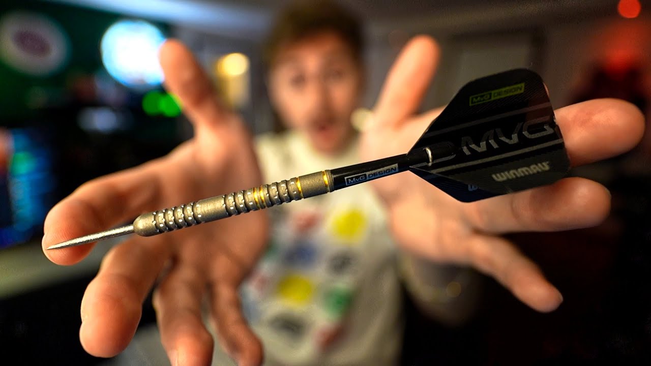 Ich spiele mit Michael van Gerwen Darts... und was dann passiert, ist irre!