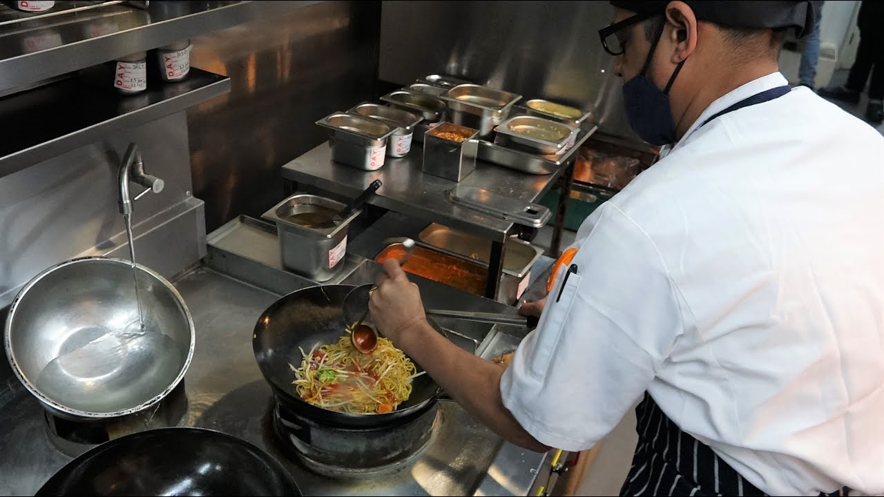 Hakka Noodles | 8 Treasure Fried Rice | Thai Soyamari | Katsu Curry | at 