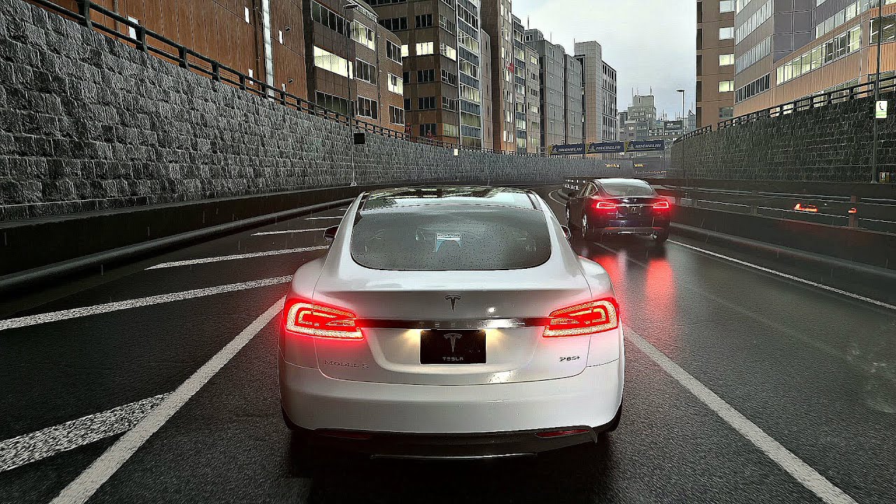 Gran Turismo 7 - Gameplay Tesla Model S @ Tokyo Expressway (4K 60FPS Ray Tracing HDR PS5)