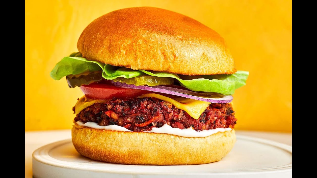 How To Prepare A HomeMade Burger