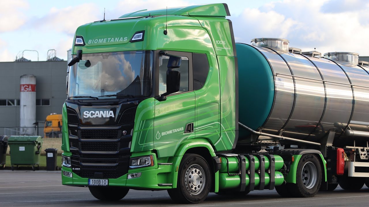 „Scania“ klientai išmėgino biometanu varomus vilkikus
