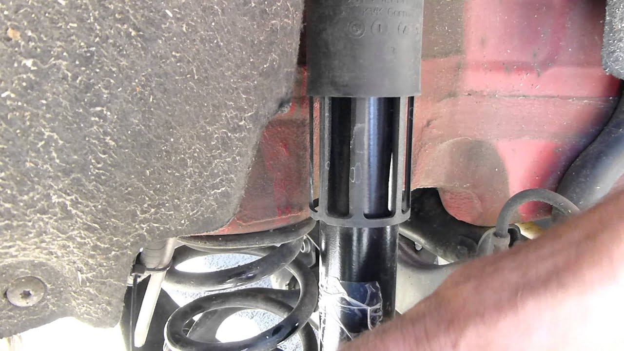 VW Golf MK7 - Faulty Rear Shock Absorbers. The cause of the dreaded rattle.
