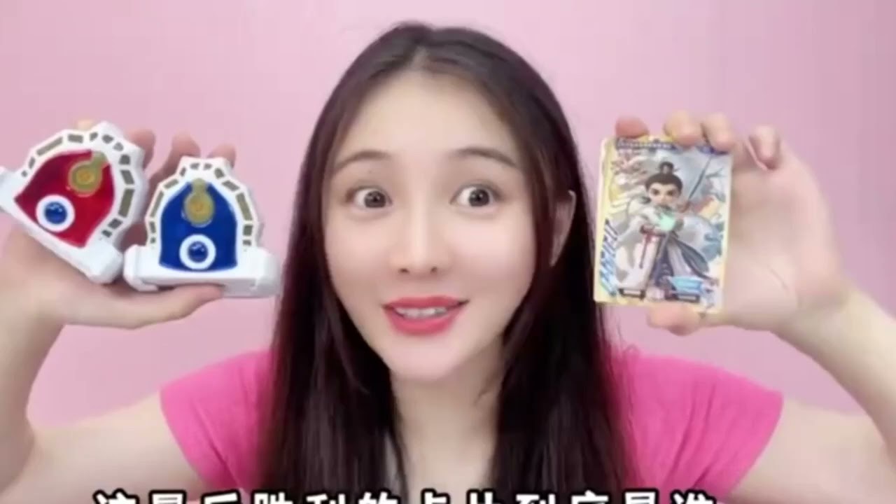 小卖部卡片大对战！孙悟空VS海神之子，桂桂能打赢小卖部老板吗
