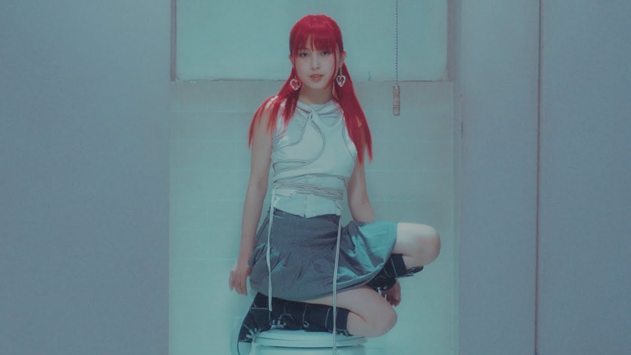 a子 - あたしの全部を愛せない : MUSIC VIDEO (Ako - All to myself)