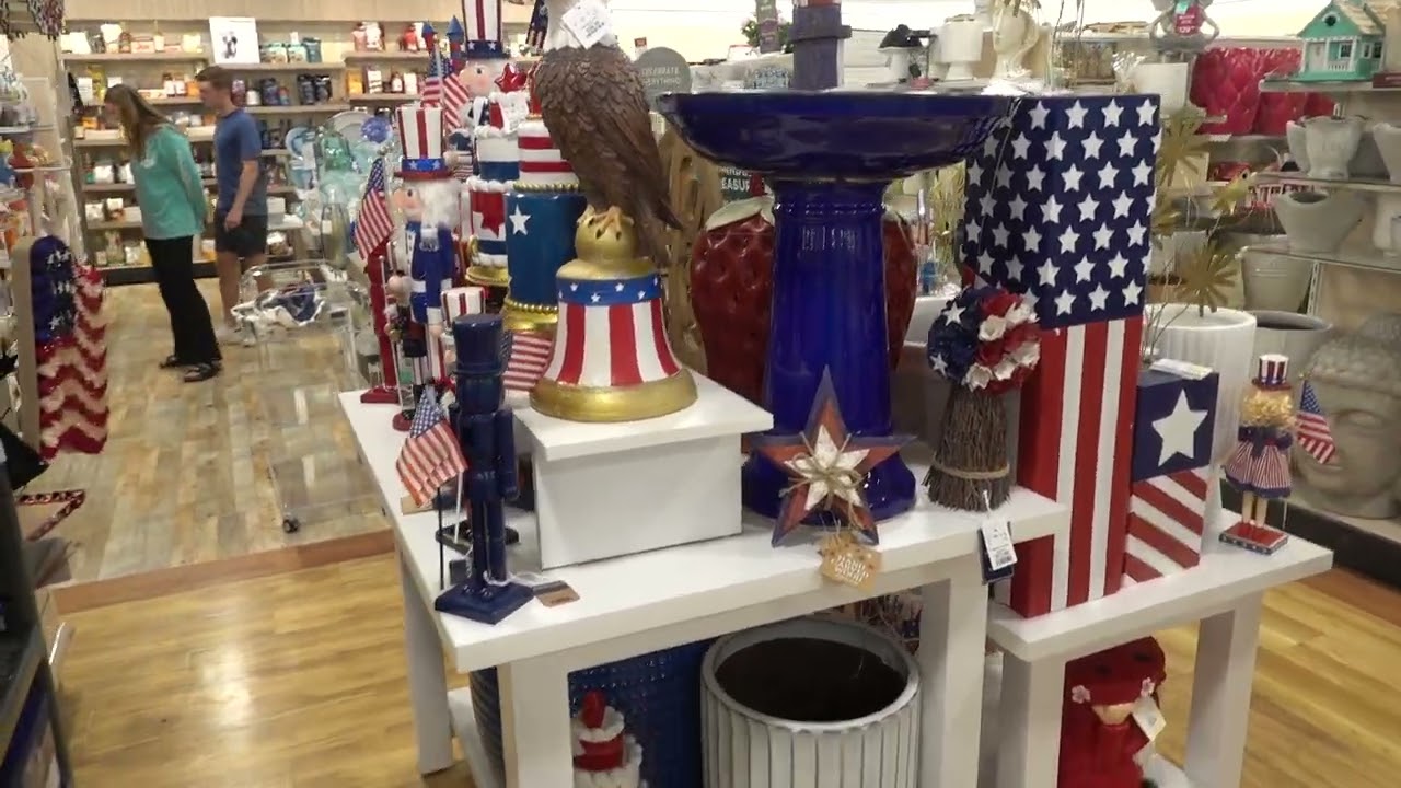 🎆🛍️2025 HomeGoods&reg; Patriotic Decorations Display