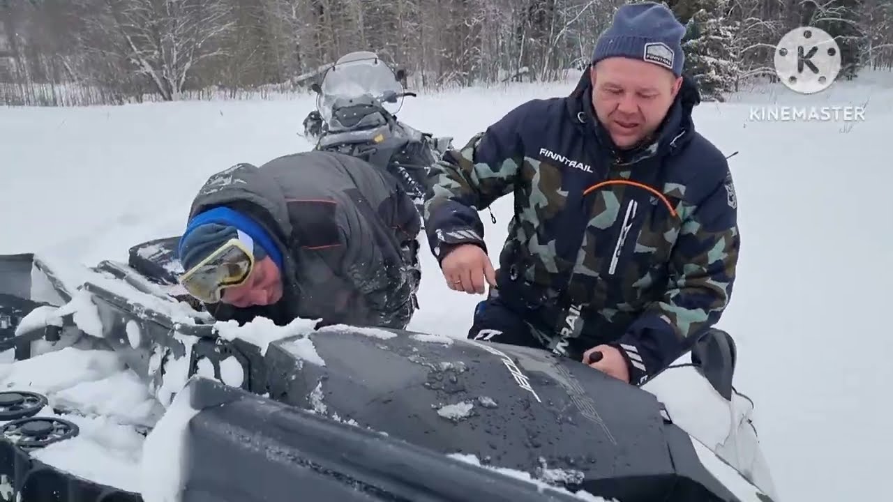 Рыбалка на Вятке, ночуем в палатке Берег. 80 км на снежиках до озёр.