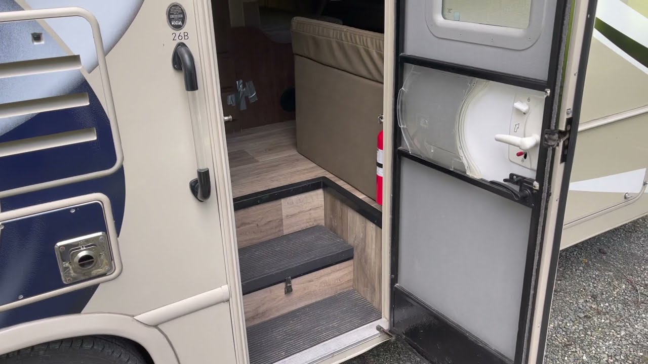 2019 Thor Motorcoach Four Winds 26B Walkthrough for RV rentals