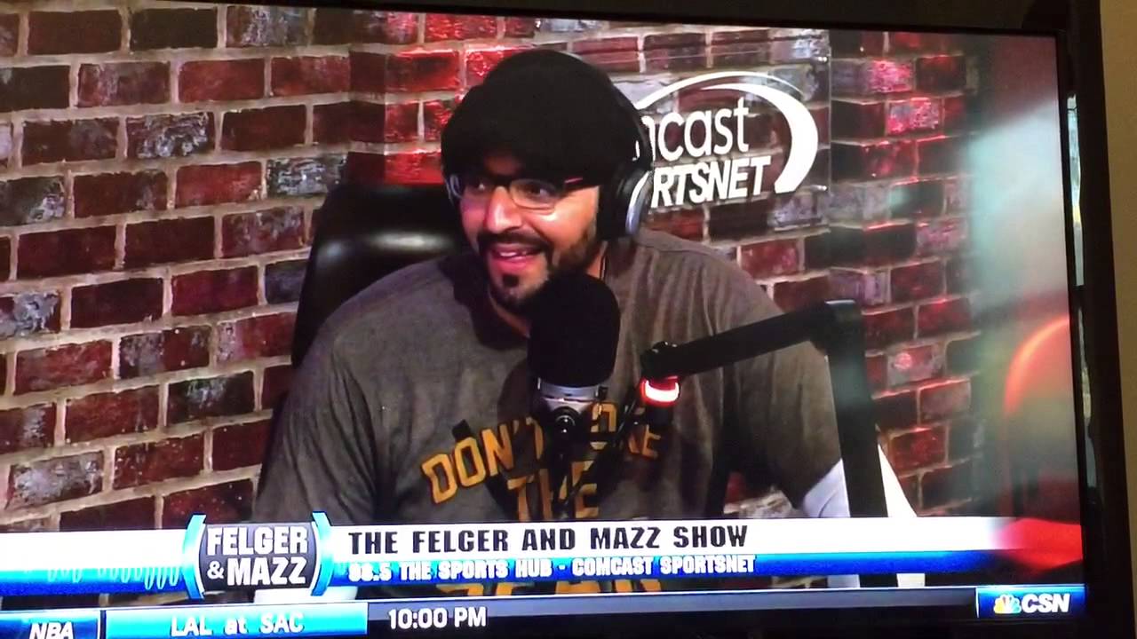 Felger & Mazz Show Plays Hardy/Zo/Beattles FUNNY mid day Update MonsterMash Style 10.30.15