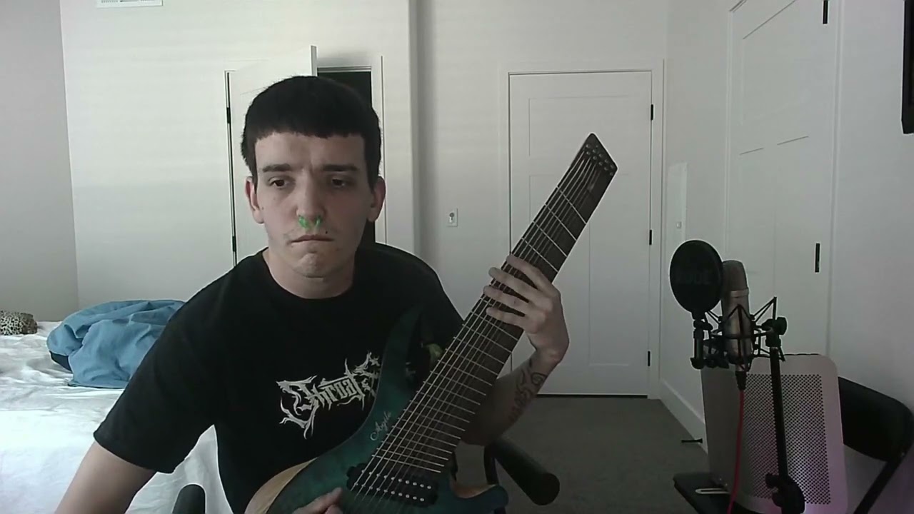 Playing an Agile 10 String Headless