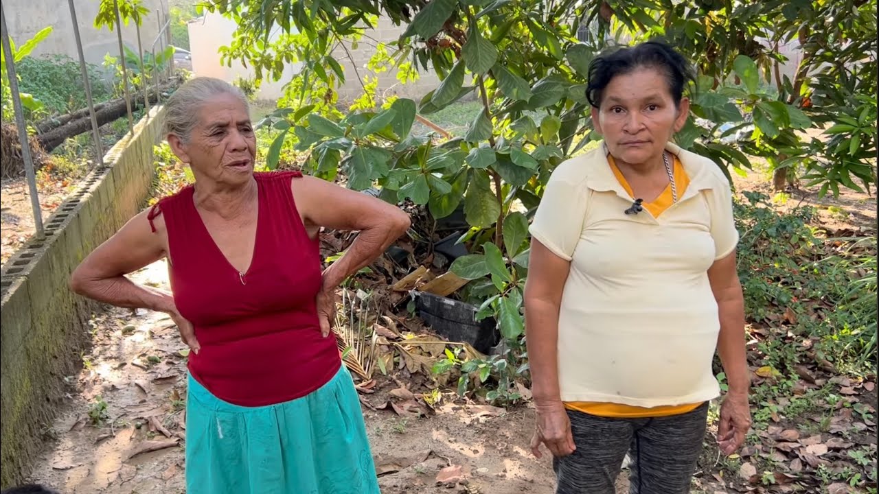 Tia Mauda le Cuenta a Doña Lucia que Maco no la quiere..😮😮