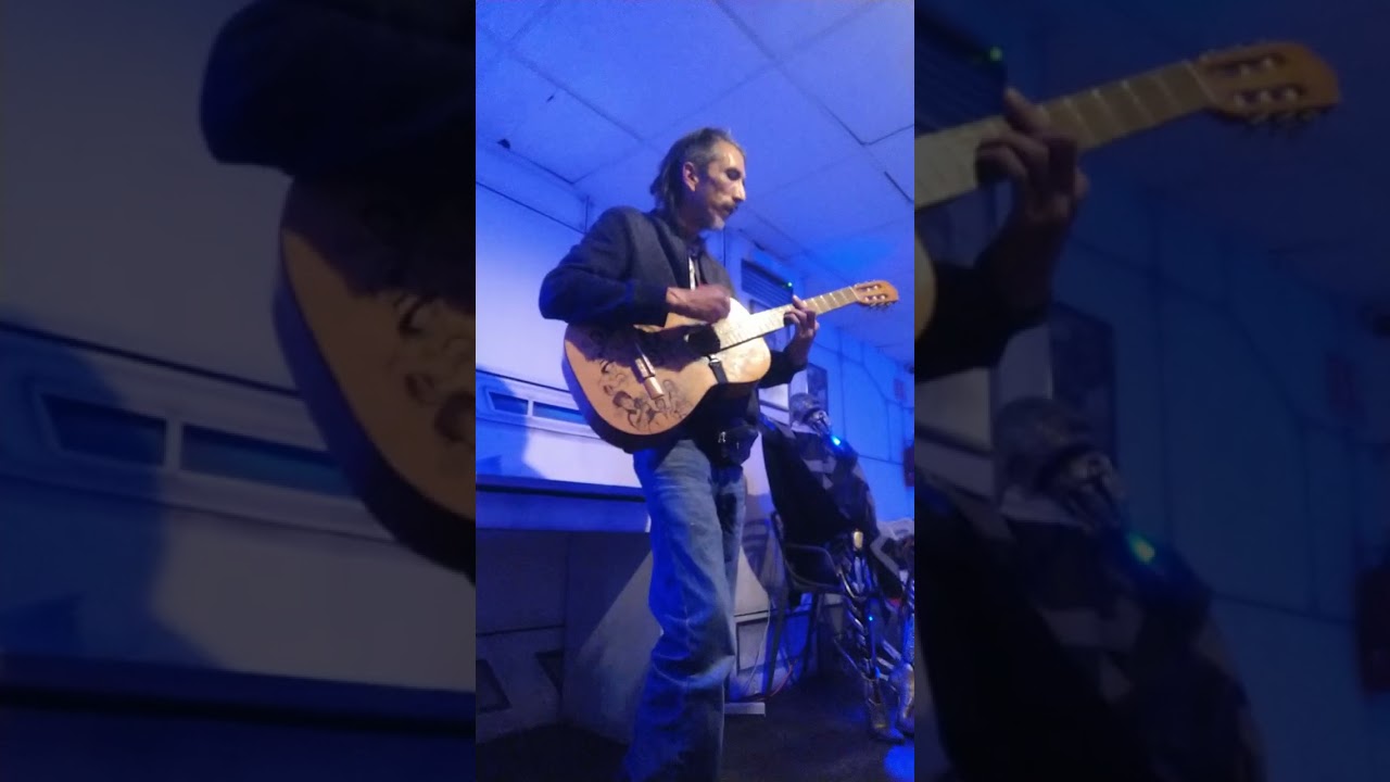 En vivo desde La Bachita  2 3