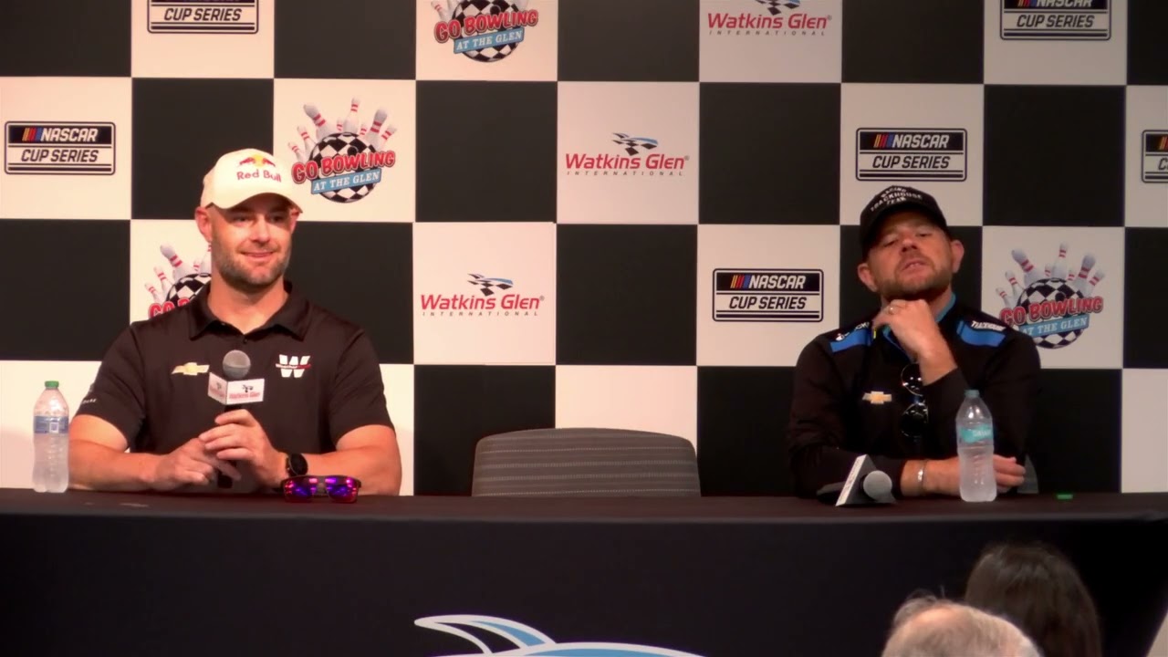 Shane van Gisbergen Signs Multiyear Extension w/ Trackhouse Racing: 