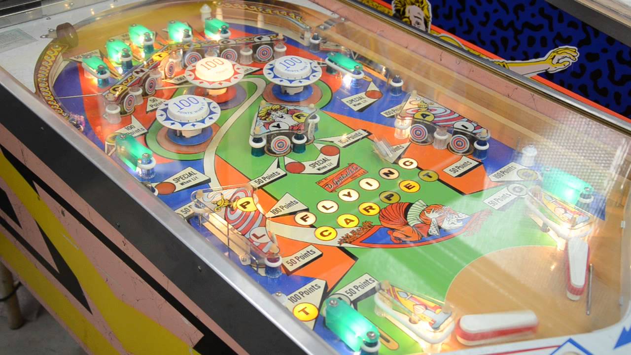 1972 Gottlieb FLYING CARPET Pinball Machine