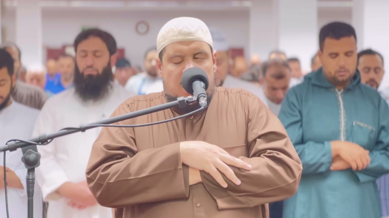 كوكبه من القراء حاكهم الشيخ أحمد كاسب من صلاة التراويح