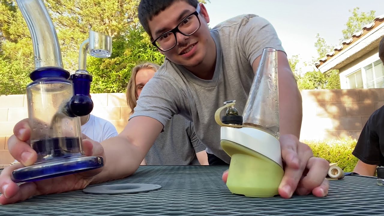 $400 Puffco VS $20 Dab rig (WARNING: NOSE BLEED)