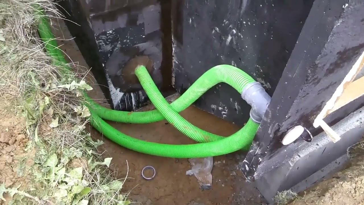 betonowa piwniczka ogrodowa, utajniony odcinek: afera  oak gate
