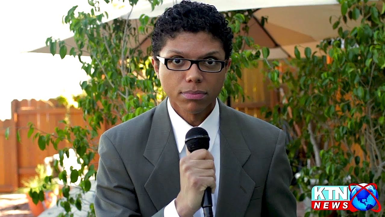 URGENT! WILD BEARS ON THE LOOSE! (Nicki Minaj - "Starships" Dave Days Parody)