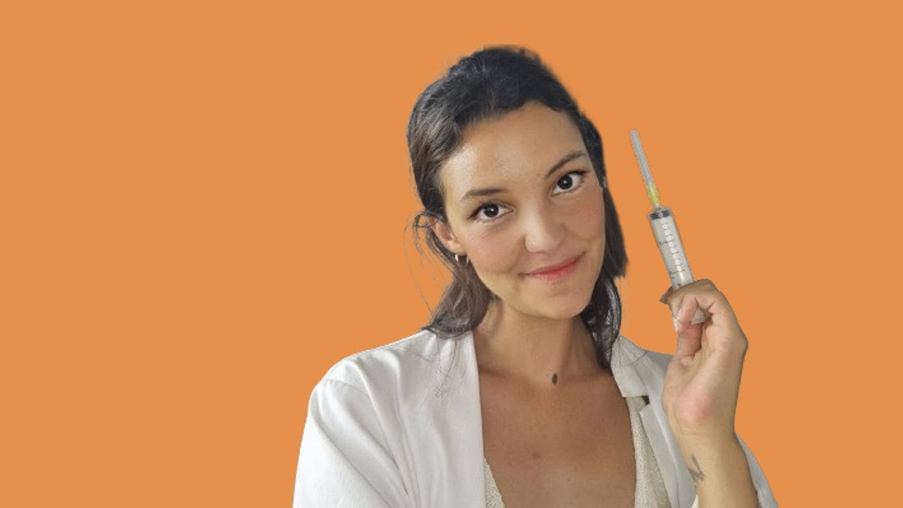 ASMR FR |  JE TE FAIS TES VACCINS POUR TES VACANCES (VRAIE VOIX)💉🔥