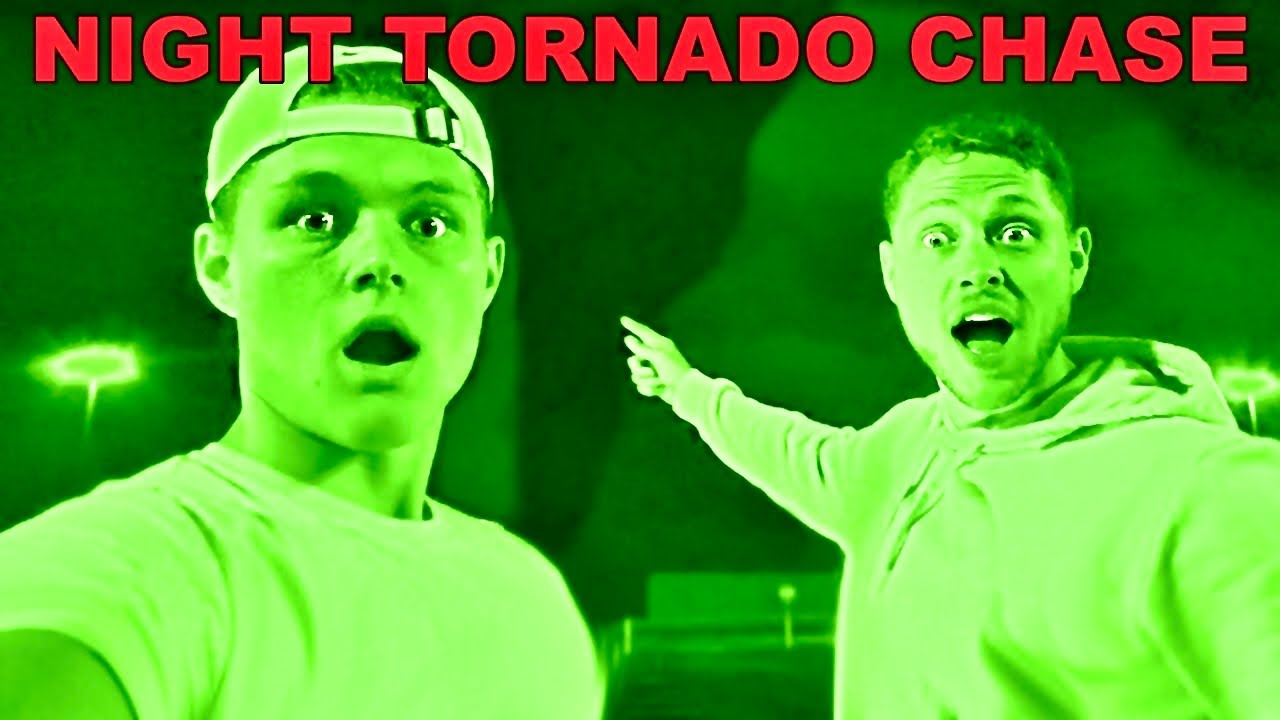 Tornado Chasing At Night | FULL CHASE