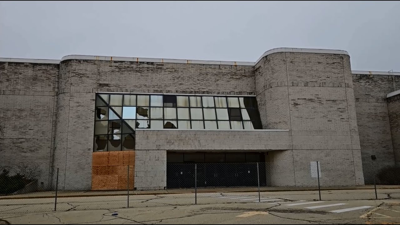 Spring Hill Mall - Boarded Up and Fenced Off - December 2024