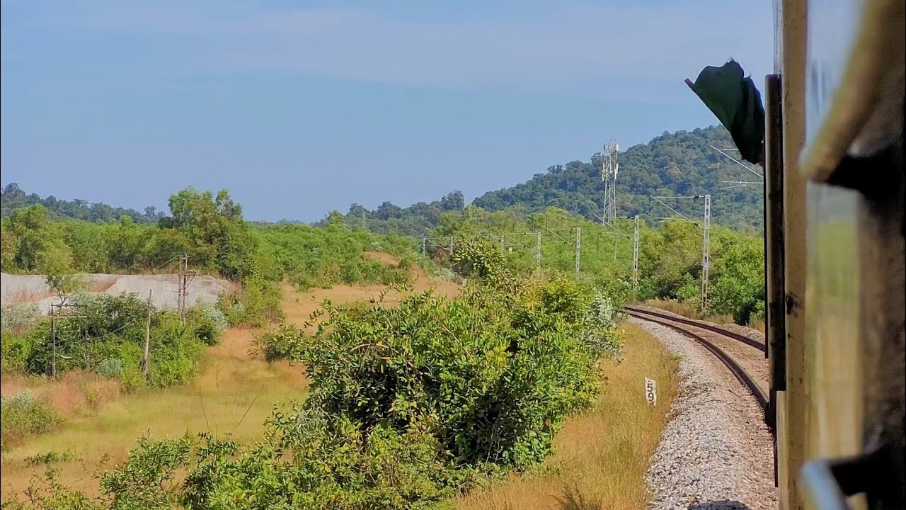 Barkur to Manki train journey by 06601 Mangalore Madgaon Passenger - Beautiful Train Sounds