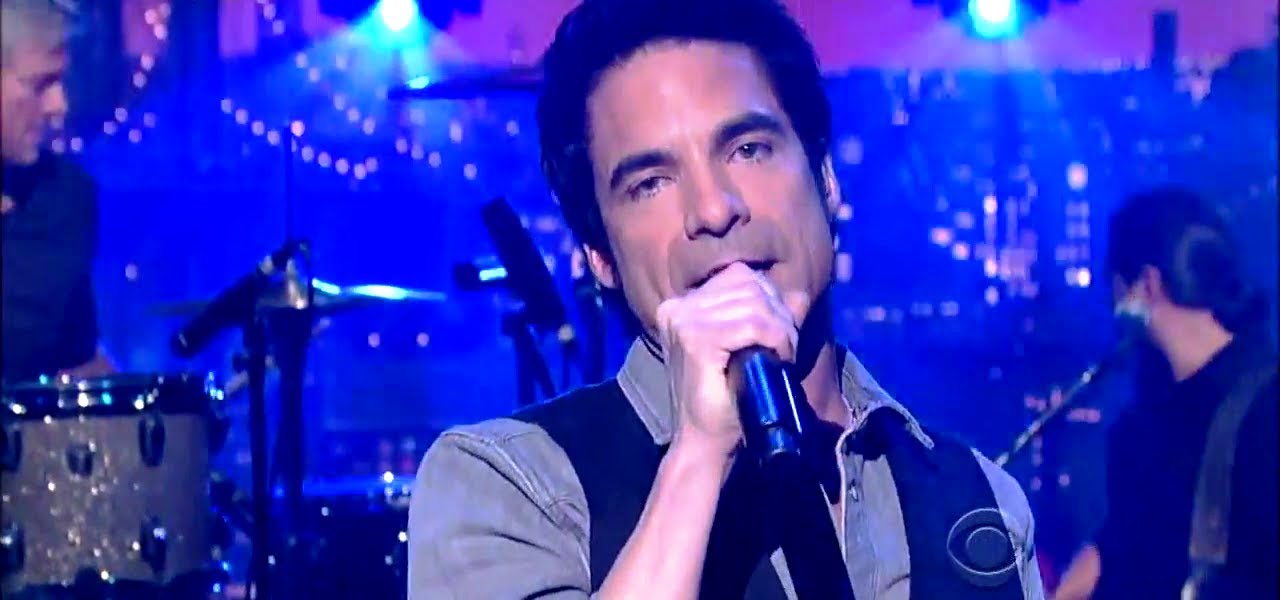 Train - Drive By ( live on  David Letterman 2012 ) [ Lyrics ]