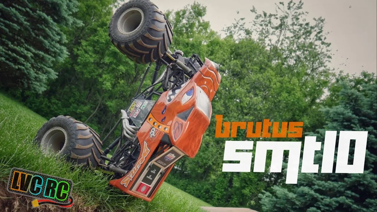 Axial SMT10 Brutus Monster Truck First Run