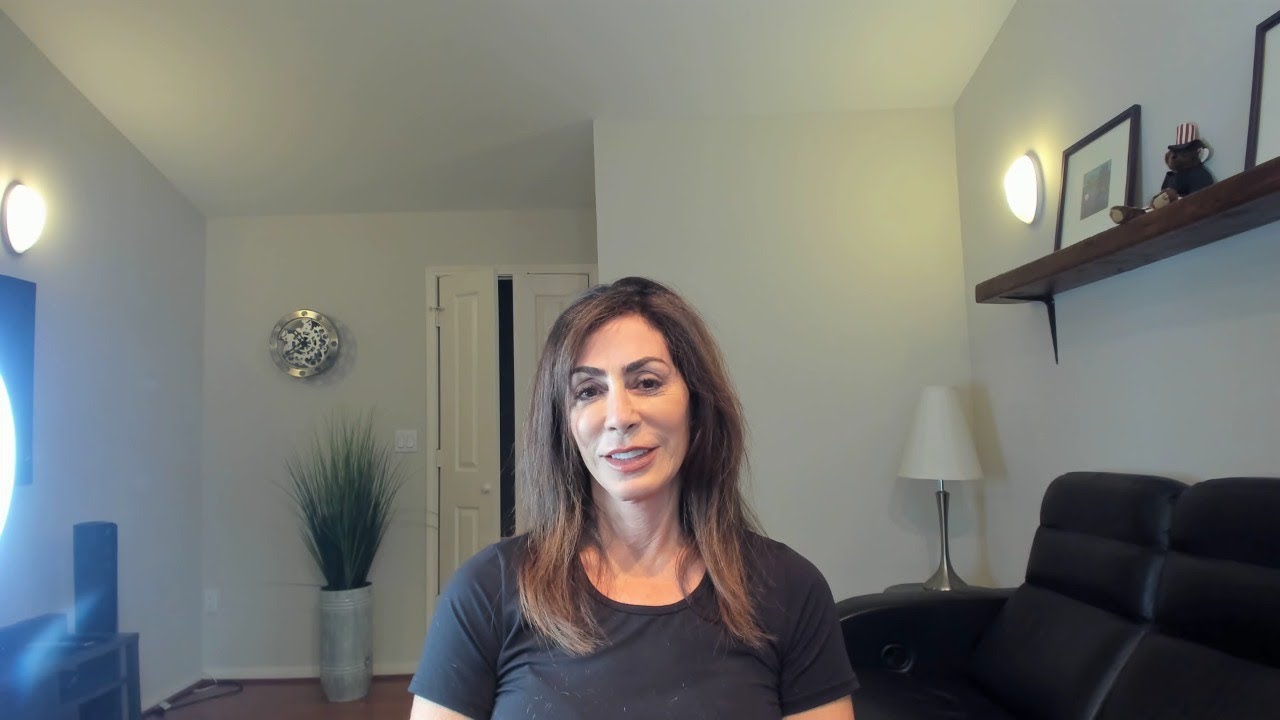 Houston Cosmetic Dentist and my personal side...Q&A with the TexasToothLady:) Veneers vs Bonding