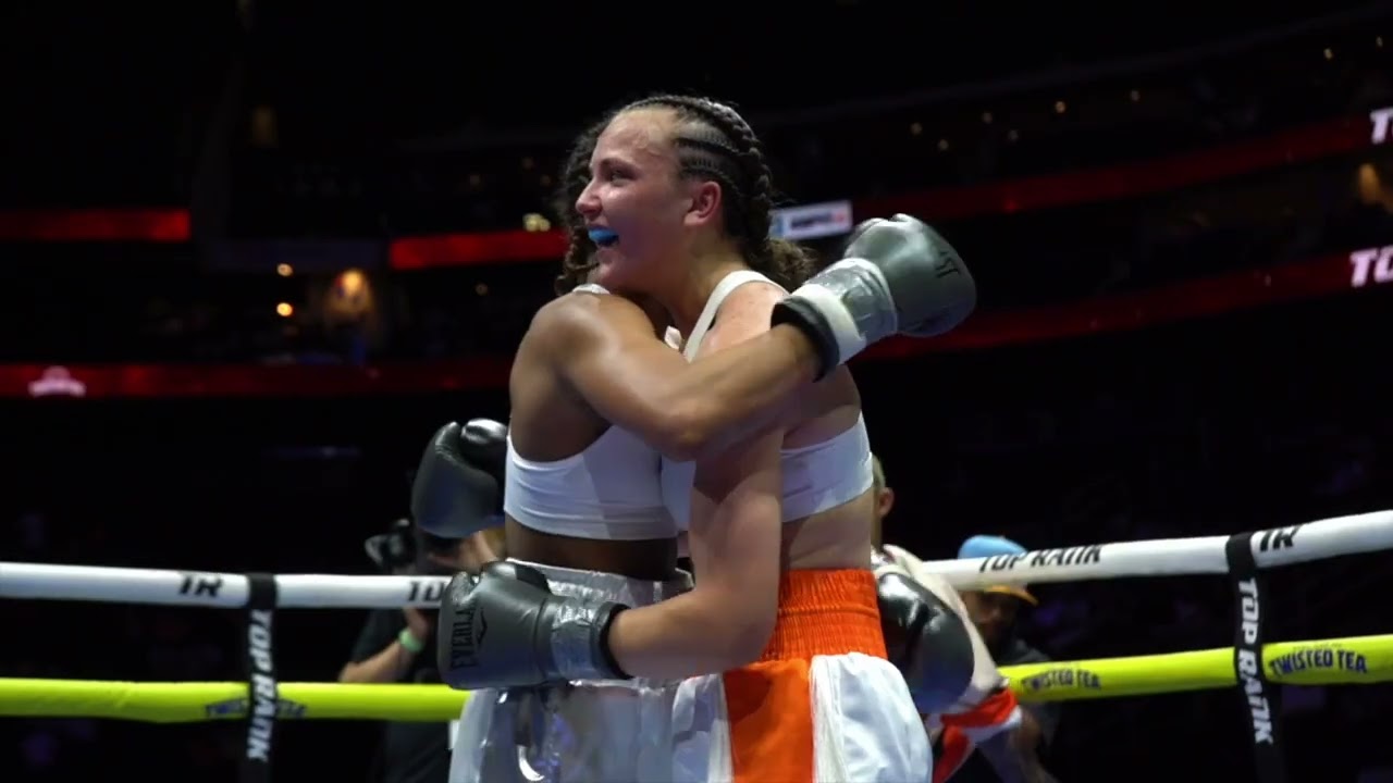 Lisandra Contreras vs Montana Weems