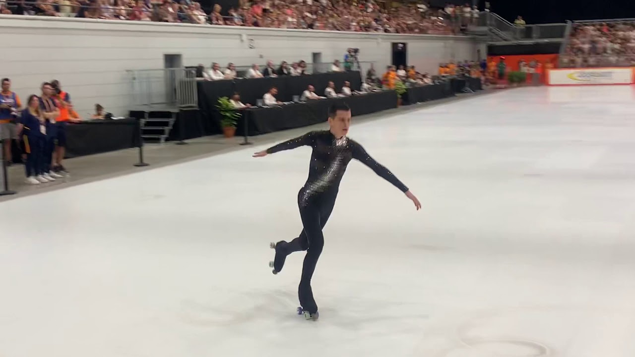 2019 WORLD ROLLER GAMES  ARTISTIC JUNIOR MANS  GOLD MEDALIST PAU GARCIA DOMEC ESP 220.8