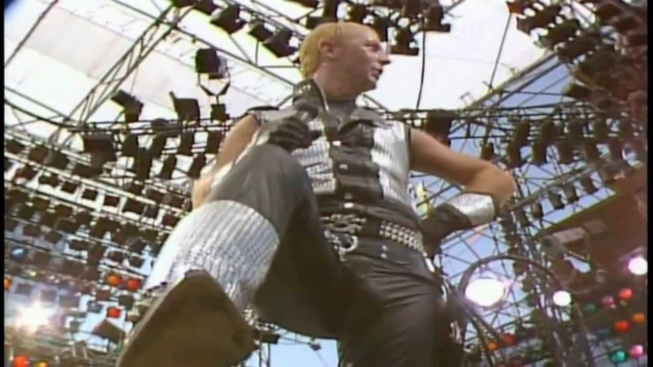 Judas Priest [HD] Breaking the Law 1983