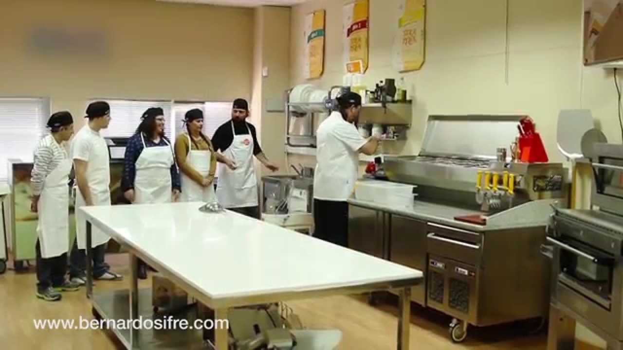 Escuela Nacional de pizza Bernardo Sifre
