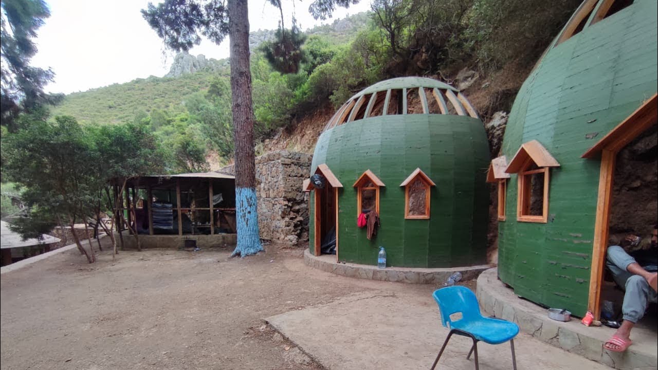 أجواء التخييم شمال المغرب 🏕️
