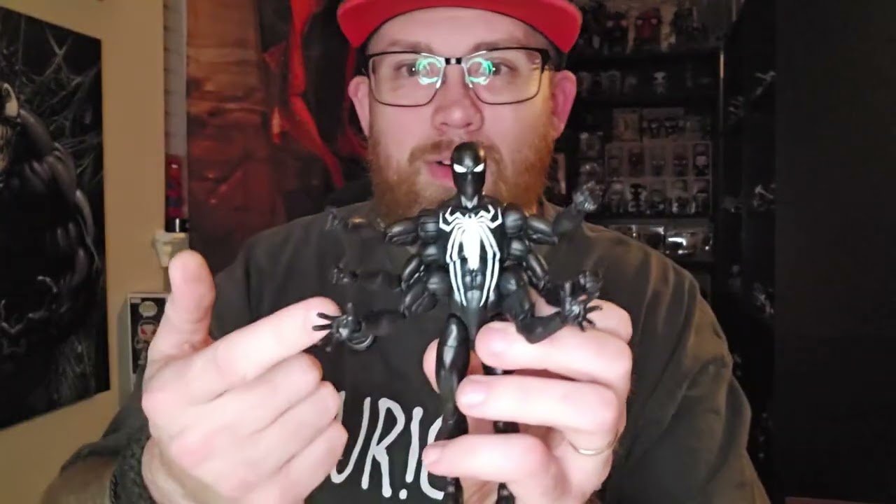 First unboxing of the year. Dark avenger spider-man. #Spiderman #toycollector #figure #review #dad