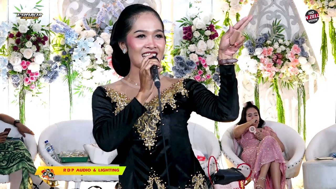 Yeti  Aprilia  - Lewung  -  Ernada  Campursari  Gayeng