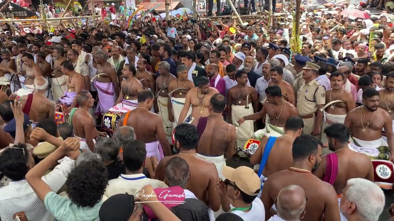 തൃശ്ശൂർ പൂരം 2025 - മഠത്തിൽ വരവ് പഞ്ചവാദ്യം - പതികാലം മദ്ദളം താളവട്ടം - കോട്ടയ്ക്കൽ രവി & ടീം