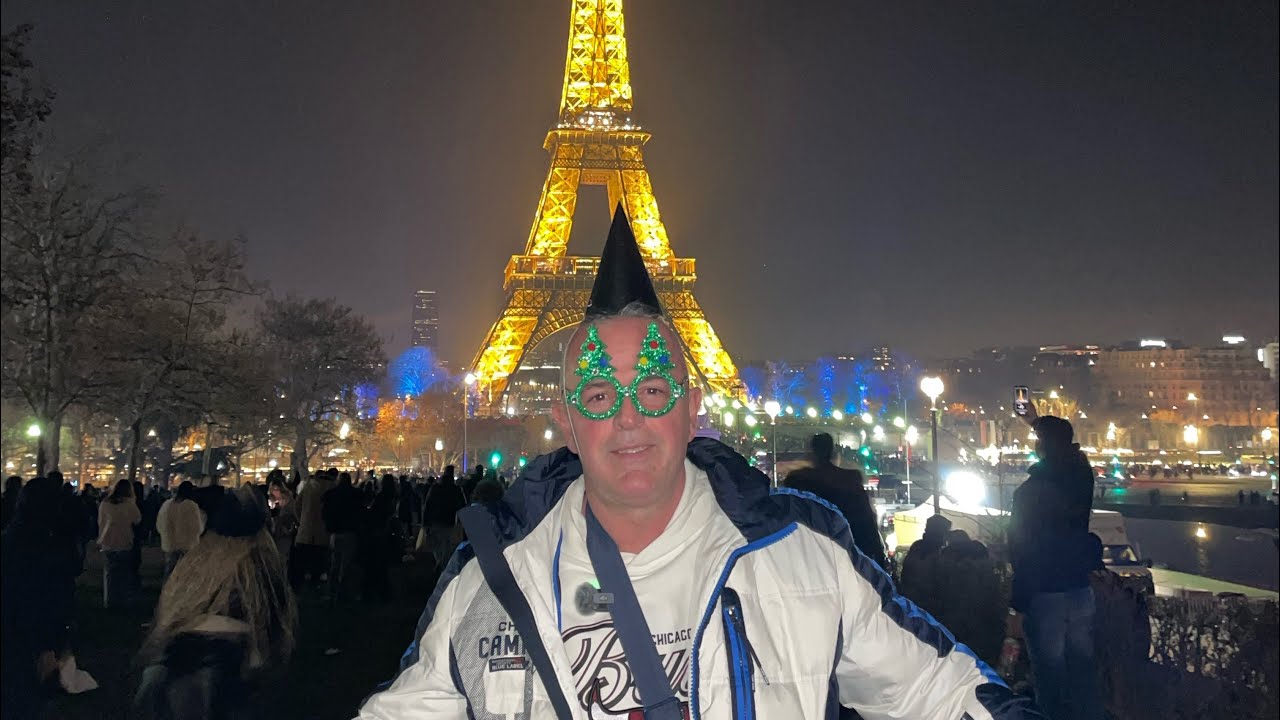 Paris New Year 2026 (31.12.2025) Frankreich 💪🇽🇰❤️🇫🇷