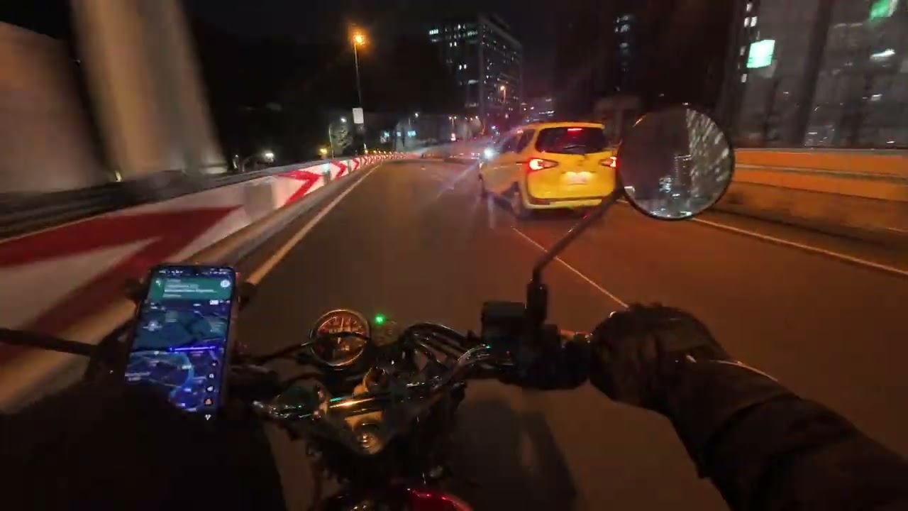 Night Ride in Tokyo — Another one while looking for the right bike