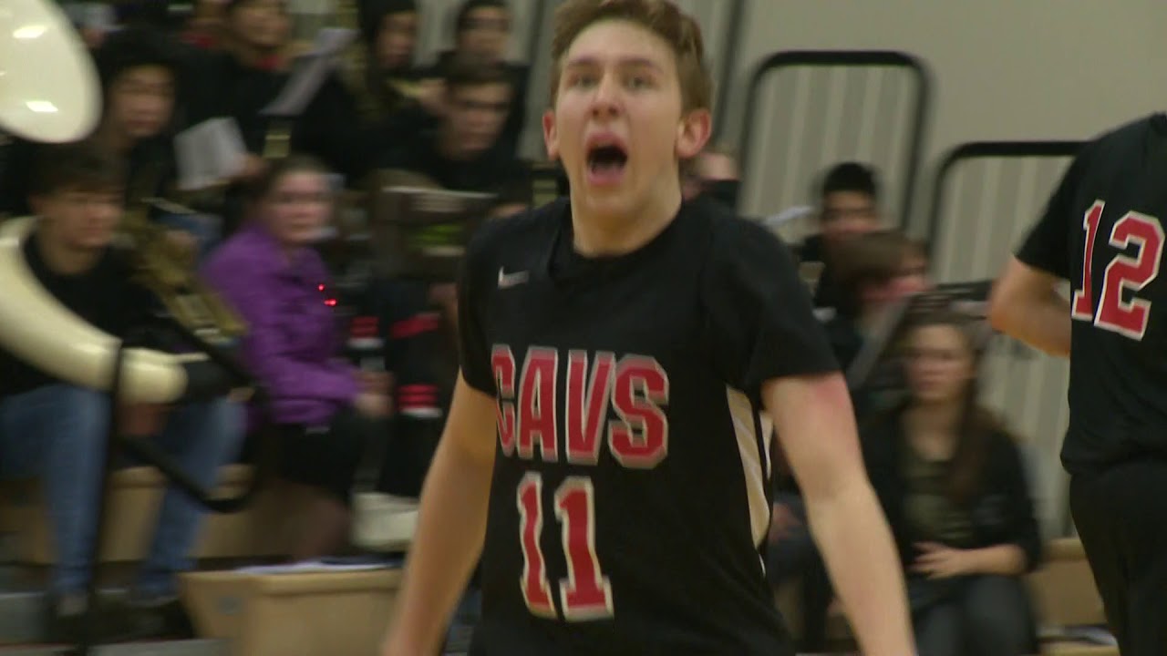 Highlights: No. 4 Clackamas downs No. 3 Central Catholic 62-55