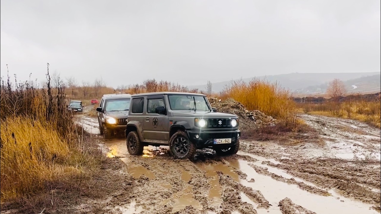 Suzuki Jimny — Маленький зверь, который проходит там, где другие тонут!