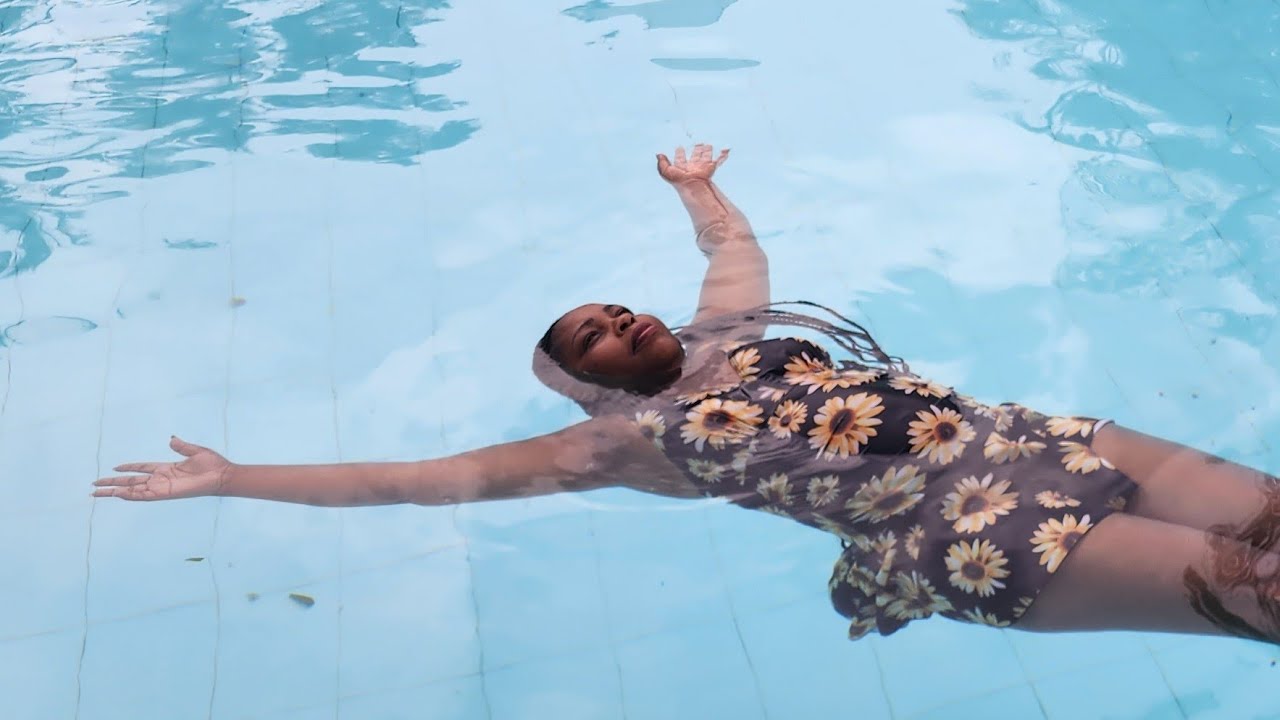 FUN MOMENTS IN THE WATER||SWIMMING ||WATER AEROBICS