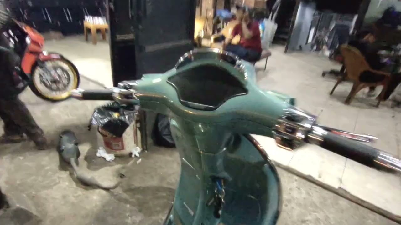 EDAN! SILINCER VESPA MERK POLINI ASLI DI ACAK-ACAK BENGKEL KNALPOT SKR RACING EXHAUST 