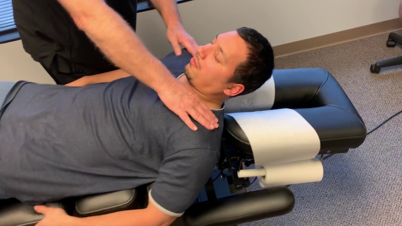Пациент с костохондритом из Чикаго получил облегчение в клинике Advanced Chiropractic Relief.
