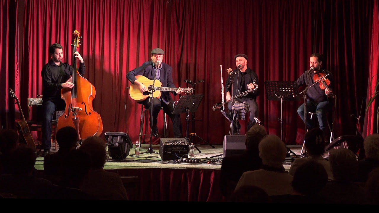 J&oacute;slat (1976)