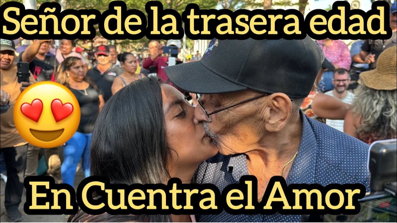 Surge El Amor En Pleno Balle de Plaza libertad 😍😍😍