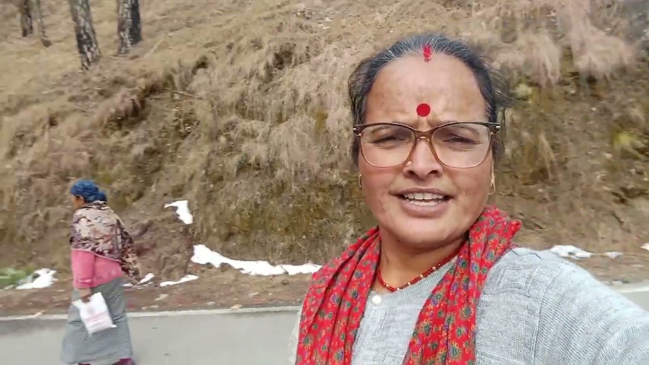 आजकल पहाड़ों का मौसम  कुछ इस तरह से 🌹❤️