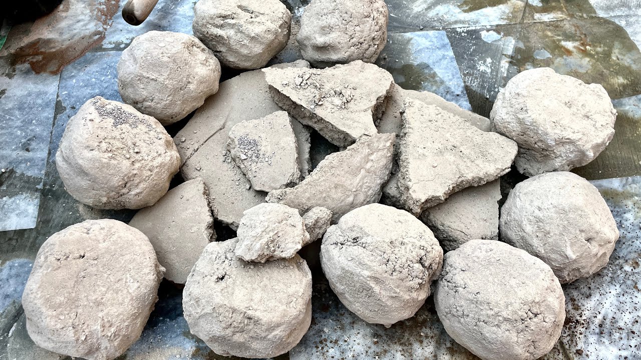 Concrete Mud ki dry floor crumbling