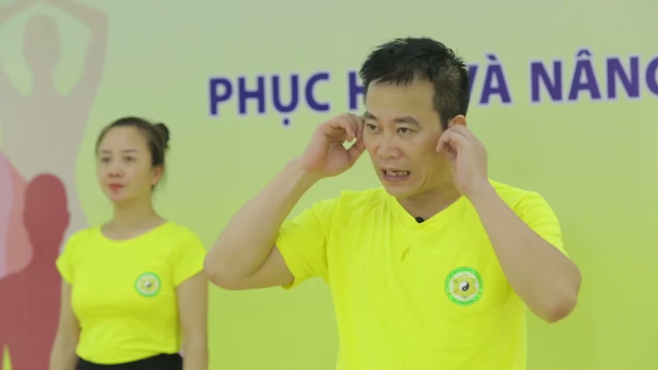 Trường Xu&acirc;n C&ocirc;ng- Giảm đau cổ vai g&aacute;y cho d&acirc;n văn ph&ograve;ng- Trần Ho&agrave;i Văn (Sưu tầm- Kh&ocirc;ng quảng c&aacute;o)